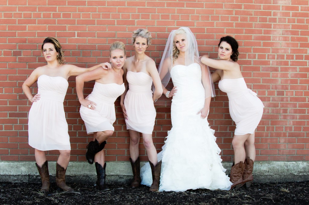 Kaycee Ann Photography - Bridesmaids imitation photo